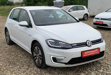 Продам Volkswagen e-Golf 35.8 kWh 100 кВт/136 к.с. 2019 года в Львове