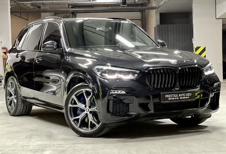 Продам BMW X5 30d 2021 года в Киеве