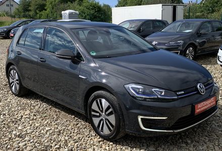 Продам Volkswagen e-Golf 35.8 kWh 100 кВт/136 к.с. 2020 года в Львове