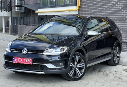 Продам Volkswagen Golf VII Alltrack 2.0 135 kw DYNAUDIO  2018 года в Львове