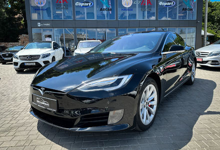 Продам Tesla Model S 75 D 2016 года в Черновцах