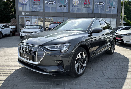 Продам Audi E-Tron 55 2020 года в Черновцах