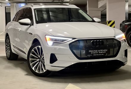 Продам Audi E-Tron 2019 года в Киеве