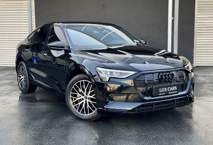 Продам Audi E-Tron 55 Sportback 2022 года в Киеве