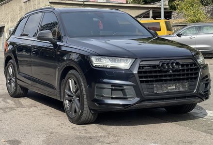 Продам Audi Q7 3,0 TDI S-line 2017 года в Киеве