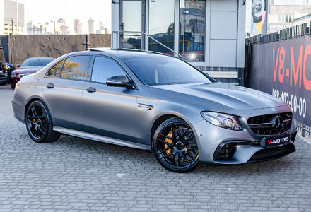 Продам Mercedes-Benz E-Class 63S AMG 2018 года в Киеве