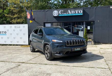 Продам Jeep Cherokee 2016 года в Черновцах