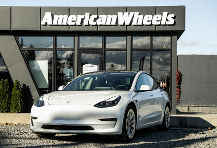 Продам Tesla Model 3 Long Range 2021 года в Черновцах