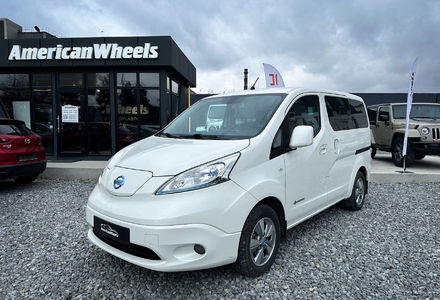Продам Nissan e-NV200 2015 года в Черновцах
