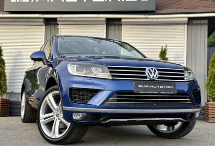 Продам Volkswagen Touareg Exclusive 2017 года в Киеве