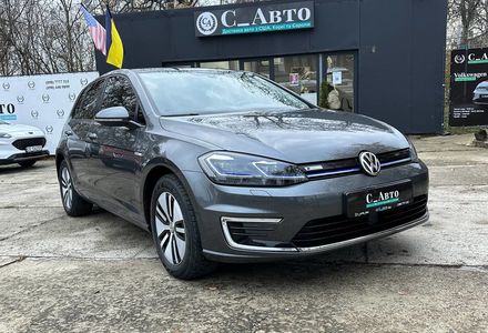 Продам Volkswagen e-Golf 2020 года в Черновцах