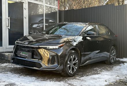 Продам Toyota F BZ4X PRO AWD 2023 года в Киеве