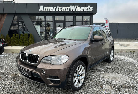 Продам BMW X5 2011 года в Черновцах