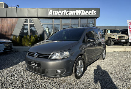 Продам Volkswagen Touran Match 2012 года в Черновцах