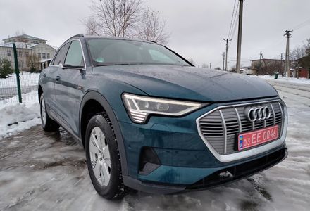 Продам Audi E-Tron 2019 года в Львове