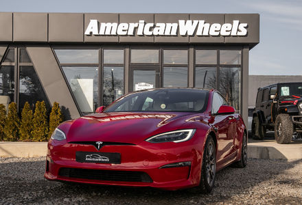 Продам Tesla Model S Plaid 2021 года в Черновцах