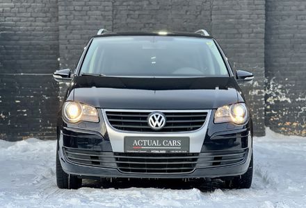 Продам Volkswagen Touran 2010 года в Луцке