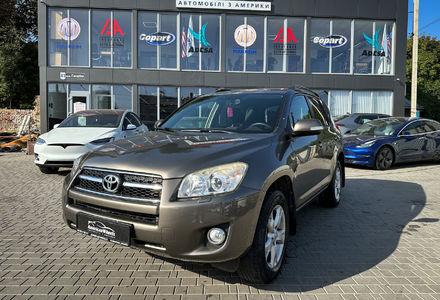 Продам Toyota Rav 4 2009 года в Черновцах