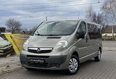 Продам Opel Vivaro пасс. 2011 года в Луцке