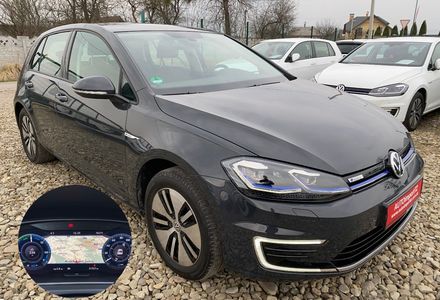 Продам Volkswagen e-Golf 35.8 kWh  Cockpit+Колеса 2021 года в Львове