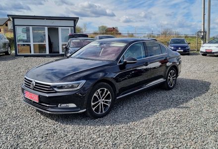 Продам Volkswagen Passat B8 Highline 2.0TSI 200kW DSG Full 2019 года в Львове