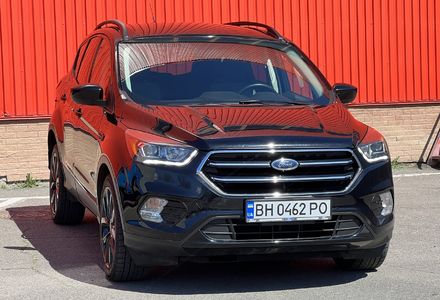 Продам Ford Escape Se 2018 года в Одессе