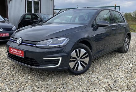 Продам Volkswagen e-Golf 35.8 kWh Тепловий,Круїз,Колеса 2020 года в Львове