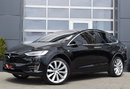 Продам Tesla Model X 2019 года в Одессе