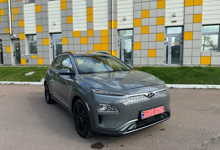 Продам Hyundai Kona 39kWh 2021 года в Киеве