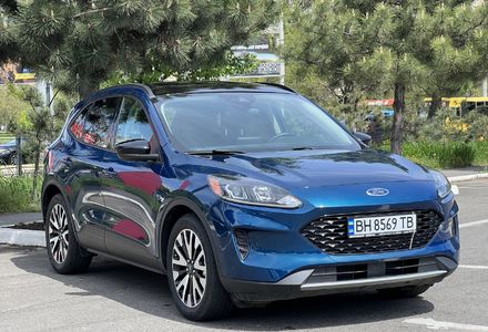 Продам Ford Escape Hybride  2020 года в Одессе