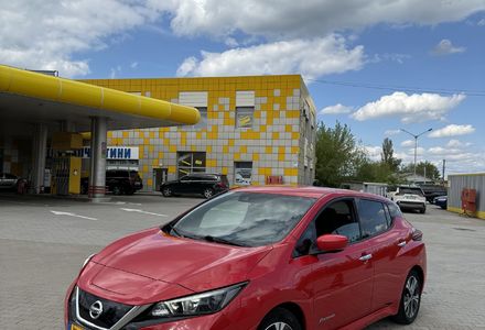 Продам Nissan Leaf 40kWh 2019 года в Киеве
