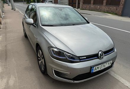 Продам Volkswagen e-Golf 36kWh 2020 года в Житомире