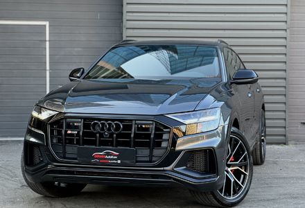 Продам Audi Q8 4.0 TFSI Quattro 2020 года в Киеве