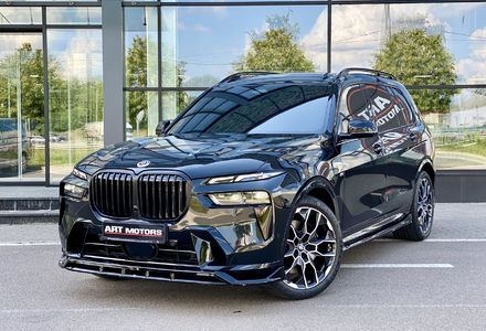 Продам BMW X7 40D 2023 года в Киеве