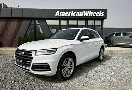 Продам Audi Q5 Premium Plus 2018 года в Черновцах