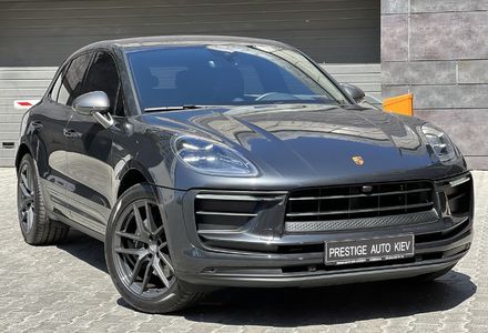 Продам Porsche Macan T 2022 года в Киеве