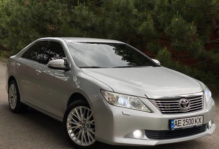 Продам Toyota Camry 2012 года в Днепре