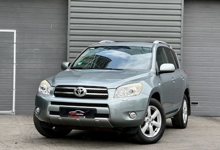 Продам Toyota Rav 4 2008 года в Киеве