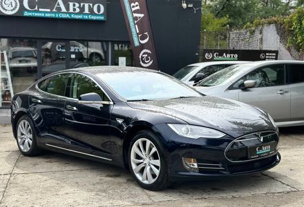 Продам Tesla Model S 2015 года в Черновцах
