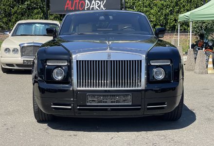 Продам Rolls-Royce Drophead Coupé  2009 года в Киеве