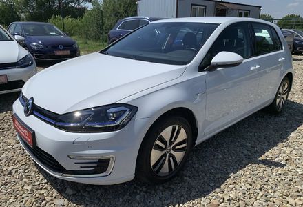 Продам Volkswagen e-Golf Адаптивний круїПідігрів сидінь 2020 года в Львове