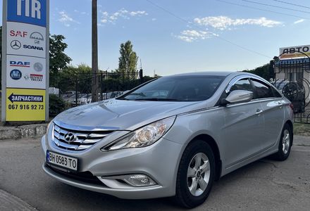 Продам Hyundai Sonata LPG 2015 года в Николаеве