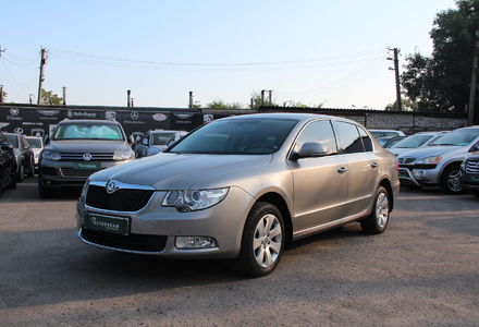 Продам Skoda Superb 2013 года в Одессе