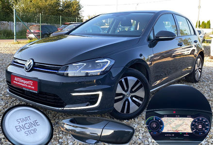 Продам Volkswagen e-Golf Безключовий, Virtual Cockpit 2020 года в Львове