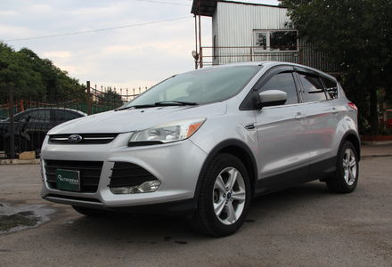 Продам Ford Escape 2015 года в Одессе