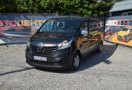 Продам Renault Trafic пасс. 2015 года в Киеве