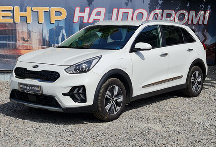 Продам Kia Niro 2020 года в Киеве