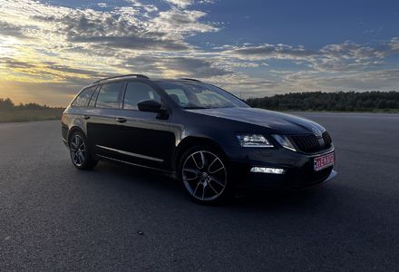 Продам Skoda Octavia A7 VRS 4x4 2020 года в Житомире