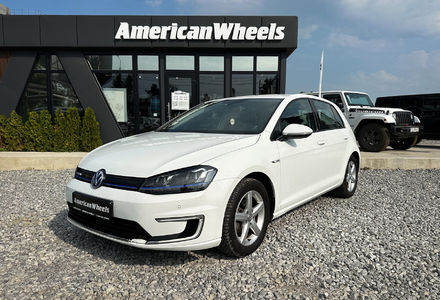 Продам Volkswagen e-Golf 2014 года в Черновцах