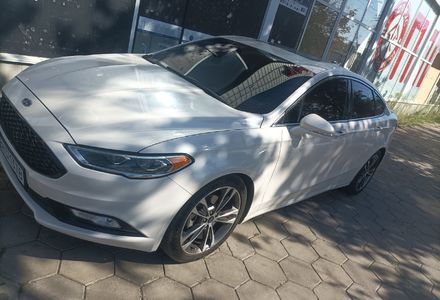 Продам Ford Fusion титаниум 2017 года в Одессе